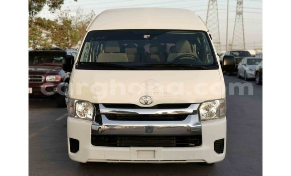 Ra Imported Toyota Hiace funfun Ọkọ̀ in Import - Dubai ni Ashanti Ra Imported Toyota Hiace funfun Ọkọ̀ in Import - Dubai ni Ashanti