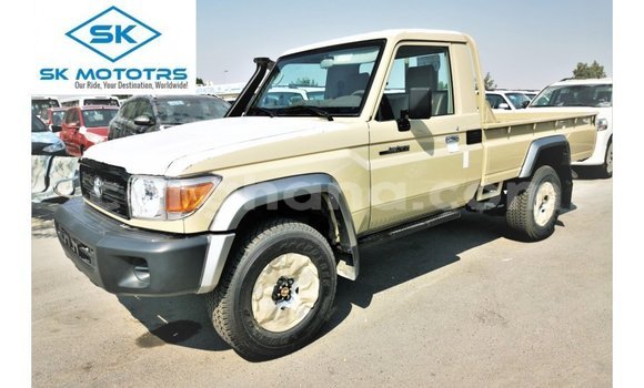Buy Import Toyota Land Cruiser Beige Car in Import - Dubai in Ashanti Buy Import Toyota Land Cruiser Beige Car in Import - Dubai in Ashanti