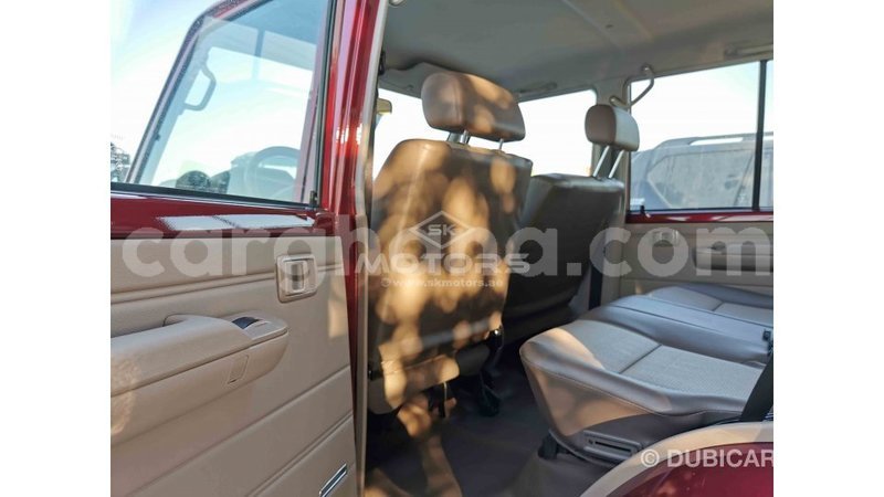 Big with watermark toyota land cruiser ashanti import dubai 25759