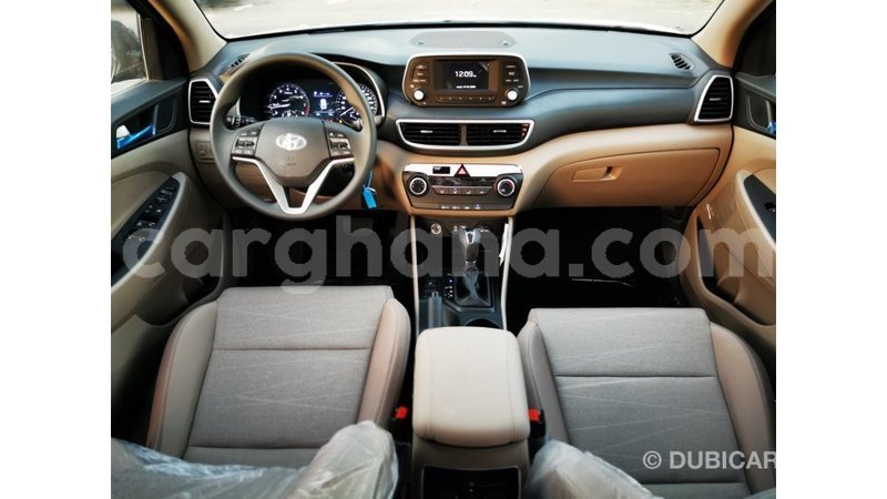 Big with watermark hyundai tucson ashanti import dubai 25760