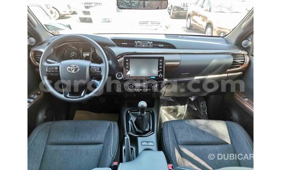Sayi Imported Toyota Hilux Red Mota in Import - Dubai a Ashanti Sayi Imported Toyota Hilux Red Mota in Import - Dubai a Ashanti