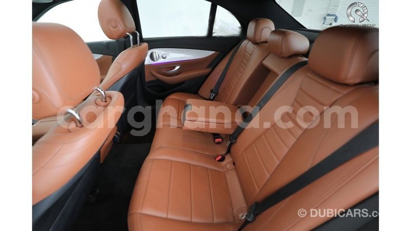 Big with watermark mercedes benz a200 ashanti import dubai 25783