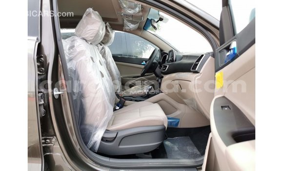 Sayi Imported Hyundai Tucson Brown Mota in Import - Dubai a Ashanti Sayi Imported Hyundai Tucson Brown Mota in Import - Dubai a Ashanti