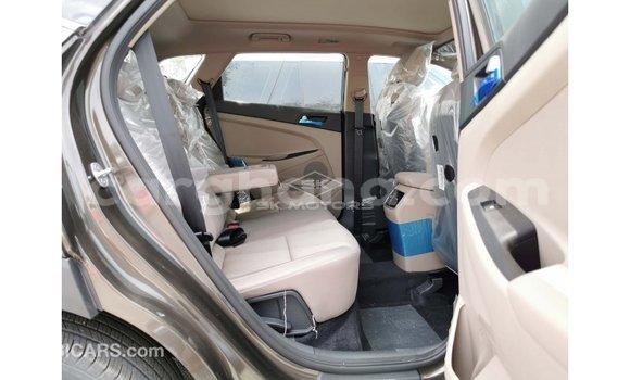 Sayi Imported Hyundai Tucson Brown Mota in Import - Dubai a Ashanti Sayi Imported Hyundai Tucson Brown Mota in Import - Dubai a Ashanti