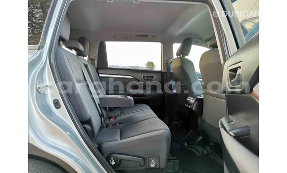 Buy Import Toyota Highlander Other Car in Import - Dubai in Ashanti Buy Import Toyota Highlander Other Car in Import - Dubai in Ashanti