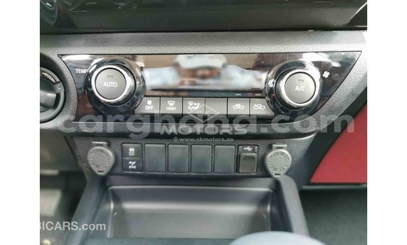 Buy Import Toyota Hilux White Car in Import - Dubai in Ashanti Buy Import Toyota Hilux White Car in Import - Dubai in Ashanti