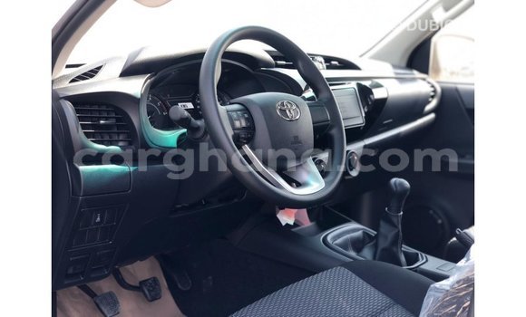 Ra Imported Toyota Hilux funfun Ọkọ̀ in Import - Dubai ni Ashanti Ra Imported Toyota Hilux funfun Ọkọ̀ in Import - Dubai ni Ashanti