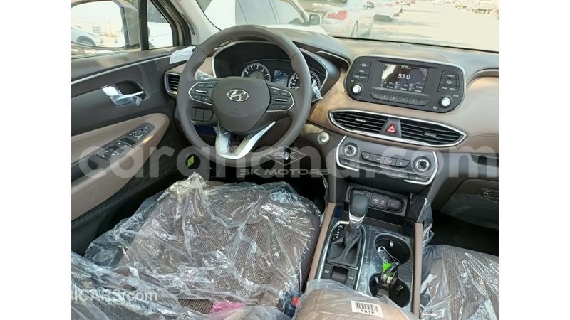 Big with watermark hyundai santa fe ashanti import dubai 25832