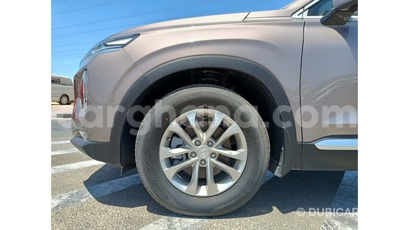 Big with watermark hyundai santa fe ashanti import dubai 25832