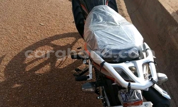 Sayi Na hannu Apsonic Yorobo 150 Sauran Motsi in Accra a Greater Accra Sayi Na hannu Apsonic Yorobo 150 Sauran Motsi in Accra a Greater Accra