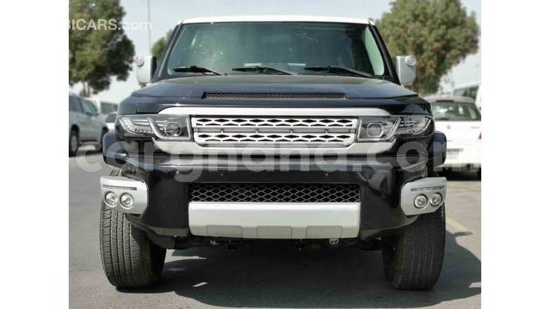 Big with watermark toyota fj cruiser ashanti import dubai 25852