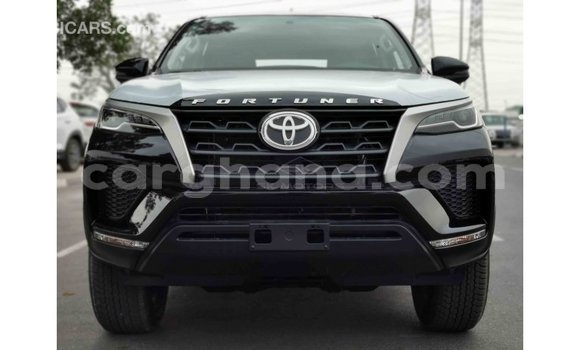Ra Imported Toyota Fortuner funfun Ọkọ̀ in Import - Dubai ni Ashanti Ra Imported Toyota Fortuner funfun Ọkọ̀ in Import - Dubai ni Ashanti