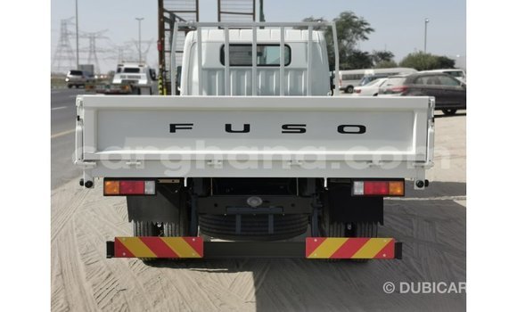 Buy Import Mitsubishi Fuso White Truck in Import - Dubai in Ashanti Buy Import Mitsubishi Fuso White Truck in Import - Dubai in Ashanti