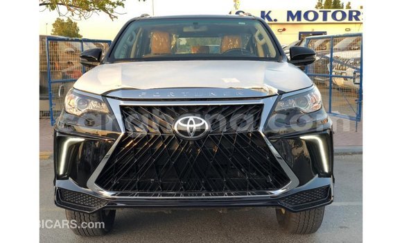 Sayi Imported Toyota Fortuner Black Mota in Import - Dubai a Ashanti Sayi Imported Toyota Fortuner Black Mota in Import - Dubai a Ashanti