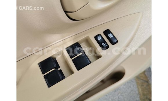 Sayi Imported Toyota Yaris White Mota in Import - Dubai a Ashanti Sayi Imported Toyota Yaris White Mota in Import - Dubai a Ashanti