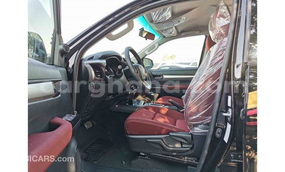 Ra Imported Toyota Hilux Black Ọkọ̀ in Import - Dubai ni Ashanti Ra Imported Toyota Hilux Black Ọkọ̀ in Import - Dubai ni Ashanti