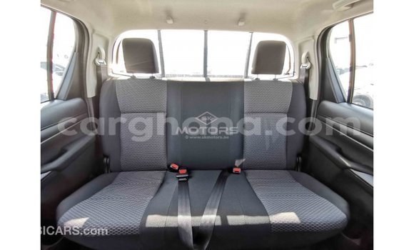 Ra Imported Toyota Hilux Black Ọkọ̀ in Import - Dubai ni Ashanti Ra Imported Toyota Hilux Black Ọkọ̀ in Import - Dubai ni Ashanti
