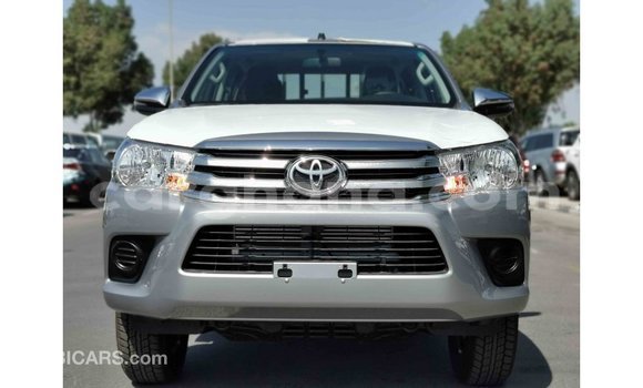 Ra Imported Toyota Hilux Miiran Ọkọ̀ in Import - Dubai ni Ashanti Ra Imported Toyota Hilux Miiran Ọkọ̀ in Import - Dubai ni Ashanti