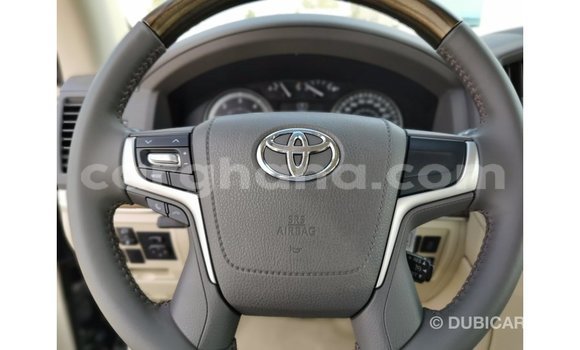 Buy Import Toyota Land Cruiser Black Car in Import - Dubai in Ashanti Buy Import Toyota Land Cruiser Black Car in Import - Dubai in Ashanti