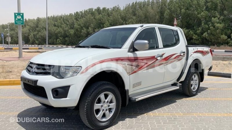 Big with watermark mitsubishi l200 ashanti import dubai 26006