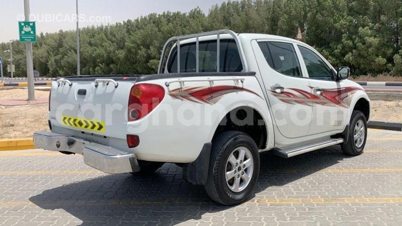 Big with watermark mitsubishi l200 ashanti import dubai 26006