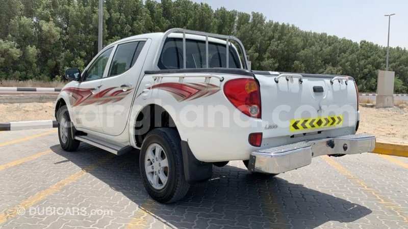 Big with watermark mitsubishi l200 ashanti import dubai 26006