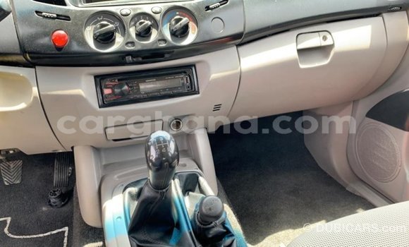 Ra Imported Mitsubishi L200 funfun Ọkọ̀ in Import - Dubai ni Ashanti Ra Imported Mitsubishi L200 funfun Ọkọ̀ in Import - Dubai ni Ashanti