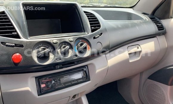 Ra Imported Mitsubishi L200 funfun Ọkọ̀ in Import - Dubai ni Ashanti Ra Imported Mitsubishi L200 funfun Ọkọ̀ in Import - Dubai ni Ashanti