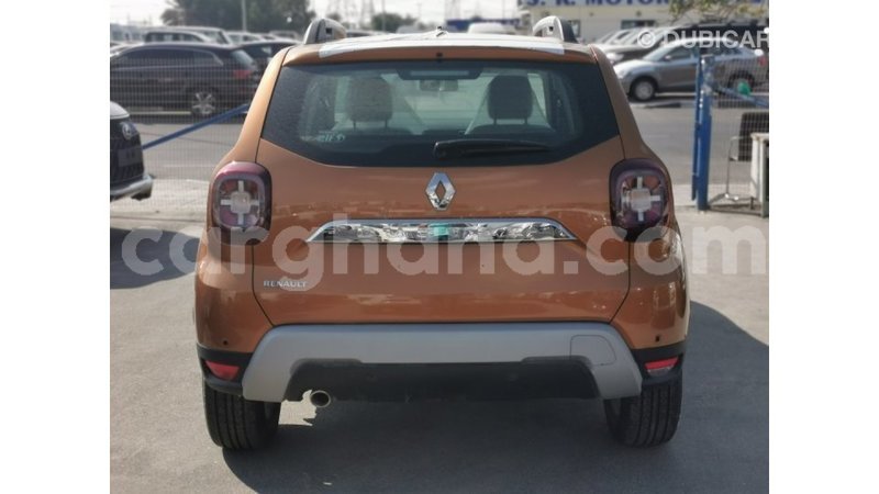 Big with watermark renault duster ashanti import dubai 26013