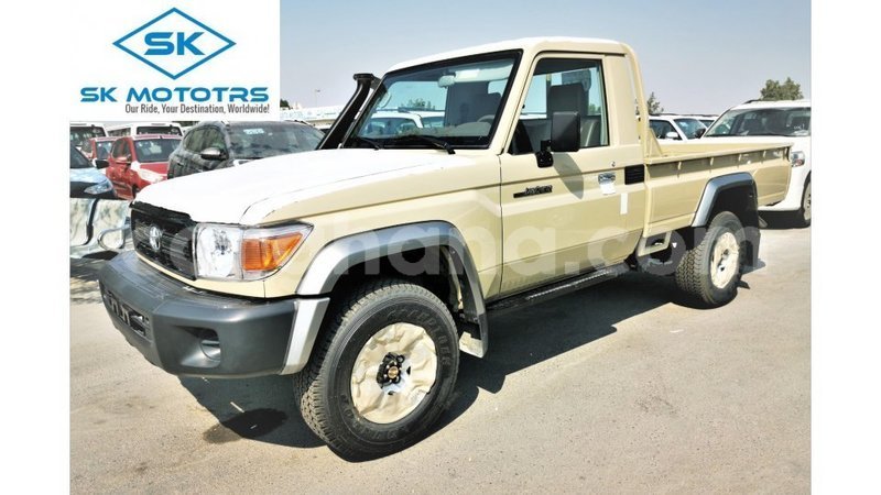 Big with watermark toyota land cruiser ashanti import dubai 26022