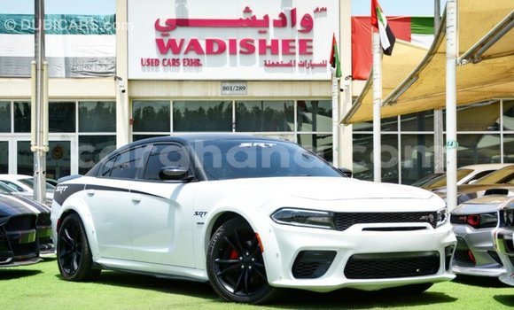 Ra Imported Dodge Charger funfun Ọkọ̀ in Import - Dubai ni Ashanti Ra Imported Dodge Charger funfun Ọkọ̀ in Import - Dubai ni Ashanti