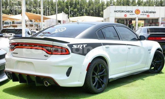 Ra Imported Dodge Charger funfun Ọkọ̀ in Import - Dubai ni Ashanti Ra Imported Dodge Charger funfun Ọkọ̀ in Import - Dubai ni Ashanti