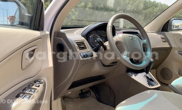 Buy Import Hyundai Tucson White Car in Import - Dubai in Ashanti Buy Import Hyundai Tucson White Car in Import - Dubai in Ashanti
