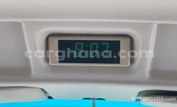 Ra Imported Mitsubishi Carisma funfun Ọkọ̀ in Import - Dubai ni Ashanti Ra Imported Mitsubishi Carisma funfun Ọkọ̀ in Import - Dubai ni Ashanti