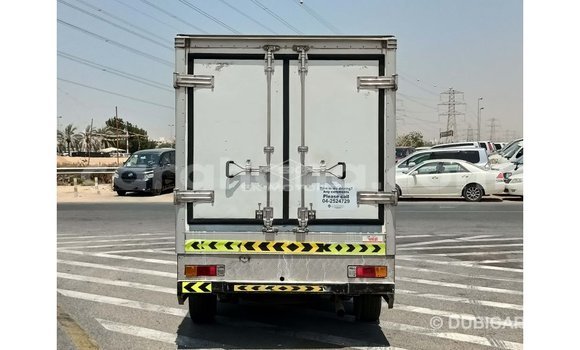 Buy Import Toyota Hilux White Car in Import - Dubai in Ashanti Buy Import Toyota Hilux White Car in Import - Dubai in Ashanti