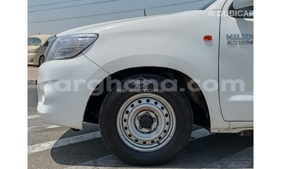 Buy Import Toyota Hilux White Car in Import - Dubai in Ashanti Buy Import Toyota Hilux White Car in Import - Dubai in Ashanti