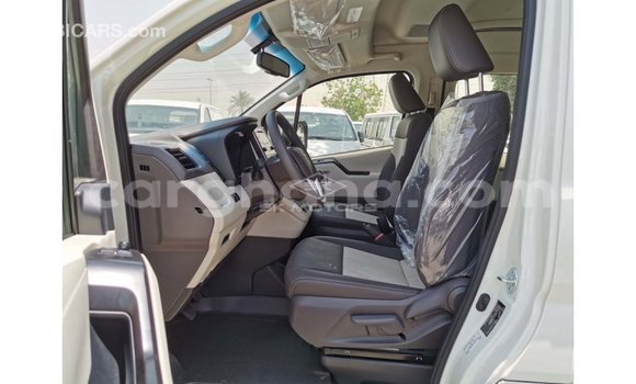 Buy Import Toyota Hiace White Car in Import - Dubai in Ashanti Buy Import Toyota Hiace White Car in Import - Dubai in Ashanti