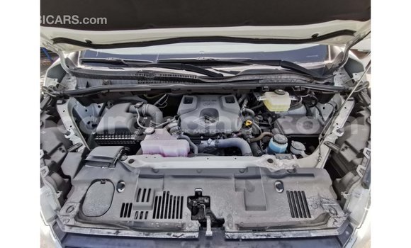 Buy Import Toyota Hiace White Car in Import - Dubai in Ashanti Buy Import Toyota Hiace White Car in Import - Dubai in Ashanti