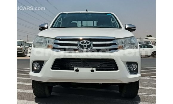 Buy Import Toyota Hilux White Car in Import - Dubai in Ashanti Buy Import Toyota Hilux White Car in Import - Dubai in Ashanti