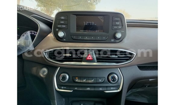 Sayi Imported Hyundai Santa Fe White Mota in Import - Dubai a Ashanti Sayi Imported Hyundai Santa Fe White Mota in Import - Dubai a Ashanti
