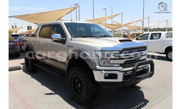 Sayi Imported Ford V8 M Mota in Import - Dubai a Ashanti Sayi Imported Ford V8 M Mota in Import - Dubai a Ashanti