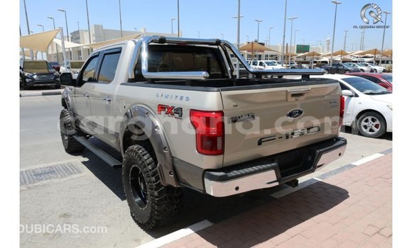 Sayi Imported Ford V8 M Mota in Import - Dubai a Ashanti Sayi Imported Ford V8 M Mota in Import - Dubai a Ashanti