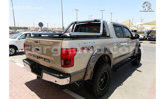 Sayi Imported Ford V8 M Mota in Import - Dubai a Ashanti Sayi Imported Ford V8 M Mota in Import - Dubai a Ashanti