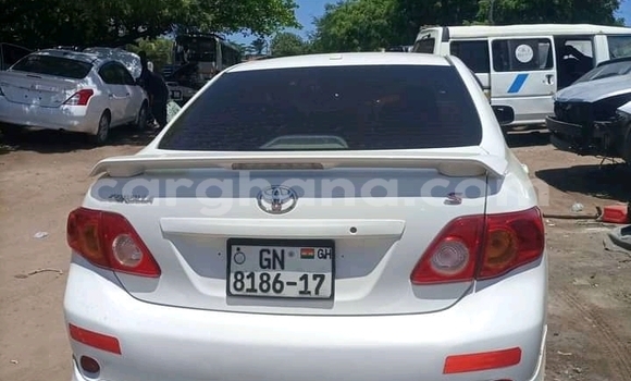 Buy Used Toyota Corolla White Car in Accra in Greater Accra Buy Used Toyota Corolla White Car in Accra in Greater Accra