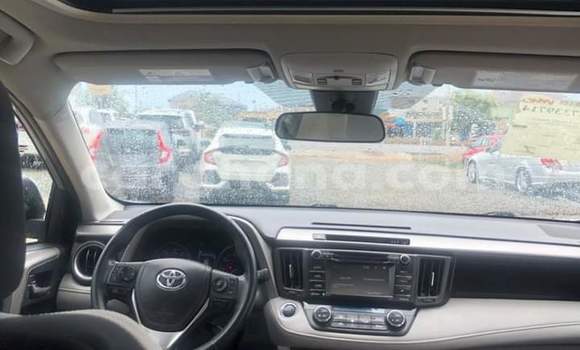 Buy Used Toyota RAV4 Silver Car in Sekondi in Western Buy Used Toyota RAV4 Silver Car in Sekondi in Western