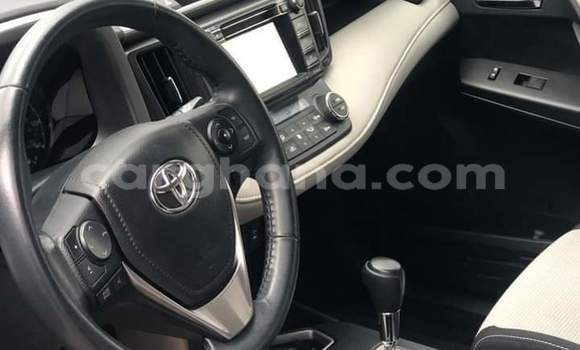 Buy Used Toyota RAV4 Silver Car in Sekondi in Western Buy Used Toyota RAV4 Silver Car in Sekondi in Western