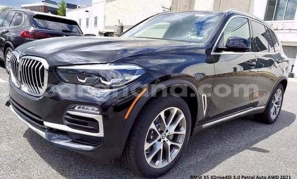 Ra Àlòkù BMW X5 M Black Ọkọ̀ in Sekondi ni Oorun Ra Àlòkù BMW X5 M Black Ọkọ̀ in Sekondi ni Oorun