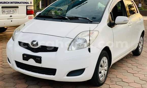 Buy Used Toyota Yaris White Car in Sekondi in Western Buy Used Toyota Yaris White Car in Sekondi in Western