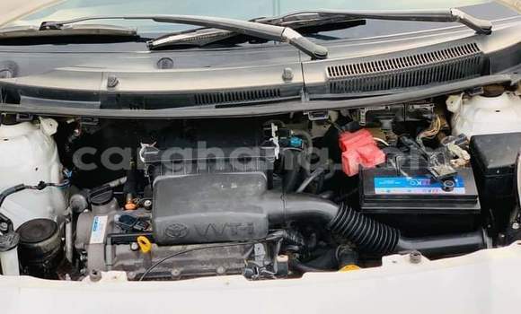 Buy Used Toyota Yaris White Car in Sekondi in Western Buy Used Toyota Yaris White Car in Sekondi in Western