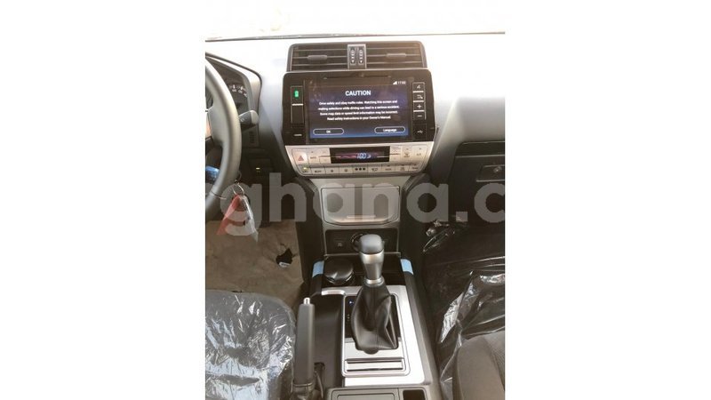 Big with watermark toyota prado ashanti import dubai 26146